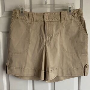 St John’s Bay Khaki Shorts 10P NWT